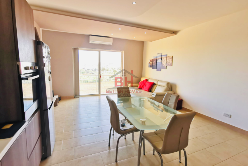 0967FE1C-5C05-4B34-BE60-EA214B3D878E