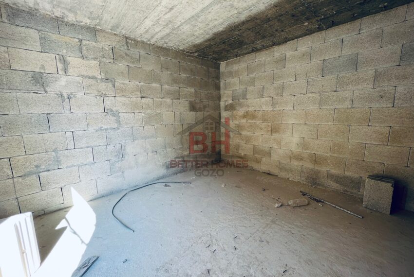 05C426D3-BFDE-4016-B281-C52DF32782C5