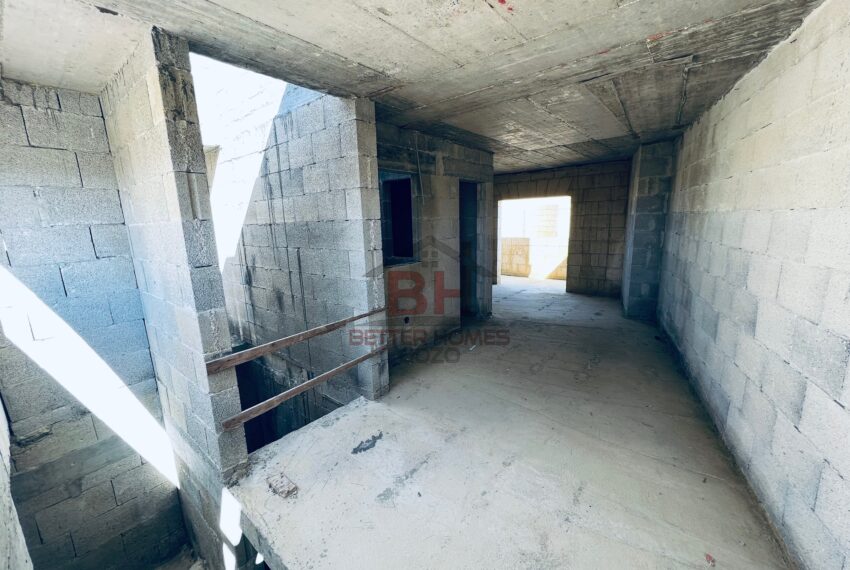 9531B316-B5E8-4ED1-BF79-D9048A68E543