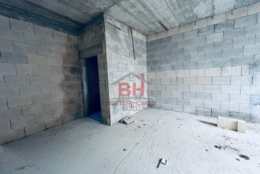 CCF705DD-BE7D-4722-BEB6-617650350090