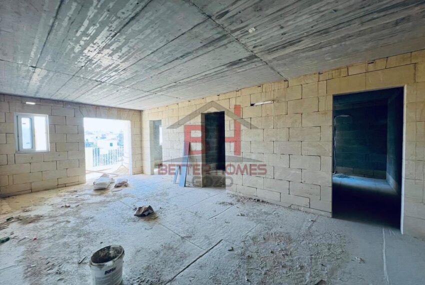 DA0451EE-0CDD-4279-8C09-D6454EDA6CE2