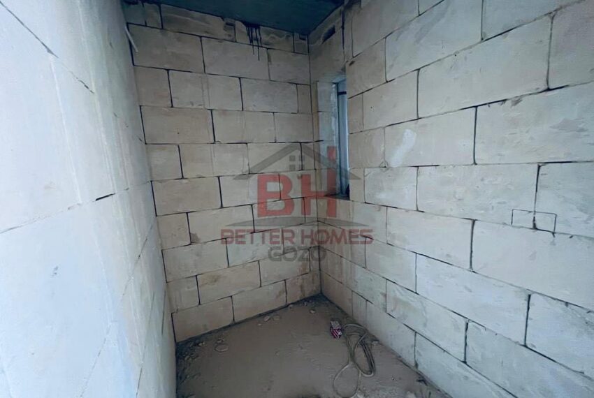 E0BD3446-7F34-4DD4-9AC2-86810C9A3D39