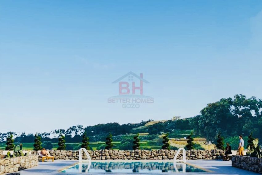 E2224068-61B8-4DF0-B2D2-9F6D045B3409