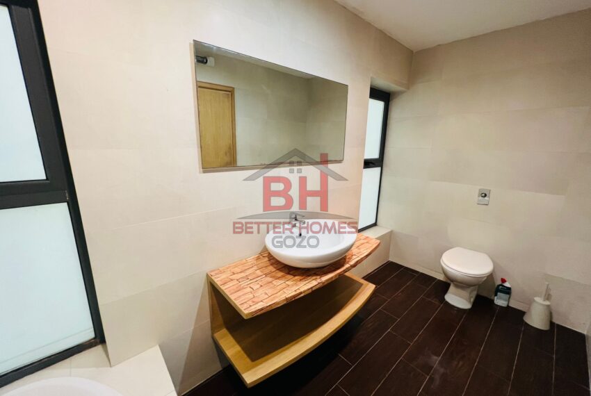 337886332_1081988806538058_8071032748292053390_n