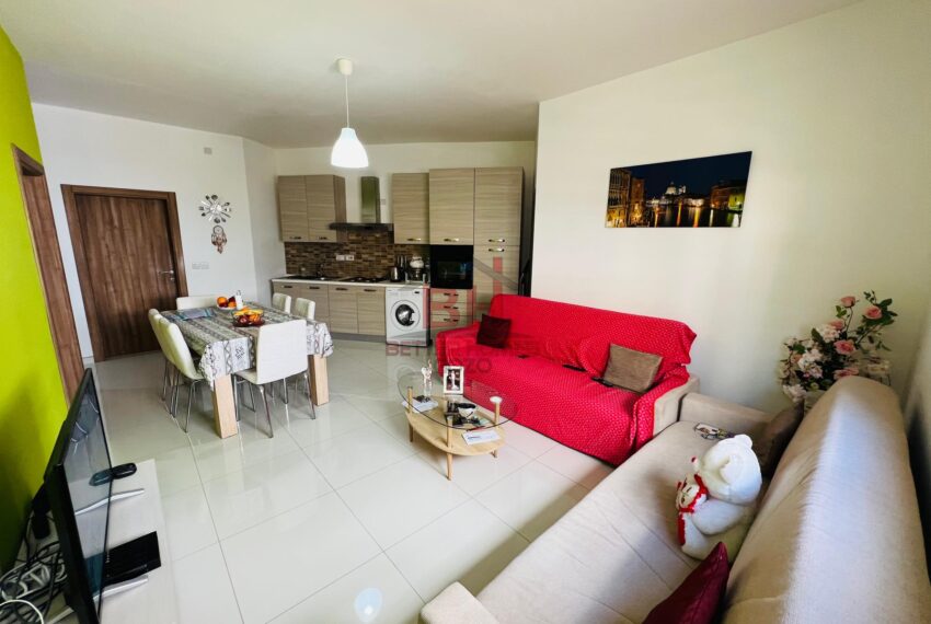 338144544_215835497748657_1797292066978984085_n