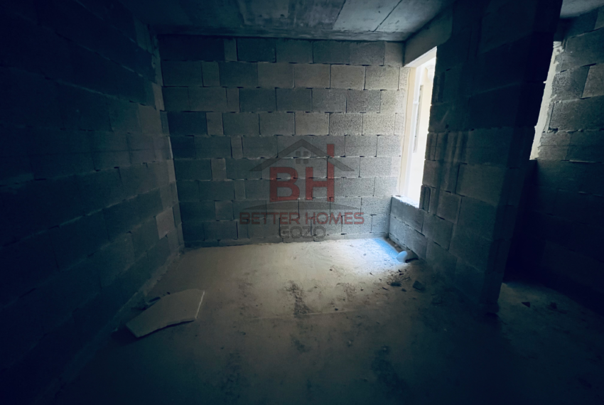 A2FB0189-A9FD-470F-A55A-5F0DD42B8F32