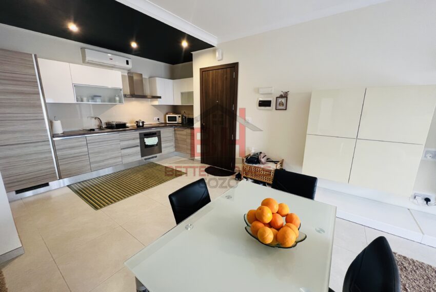 1EA474AE-7638-4833-9741-78E53B3C6A48