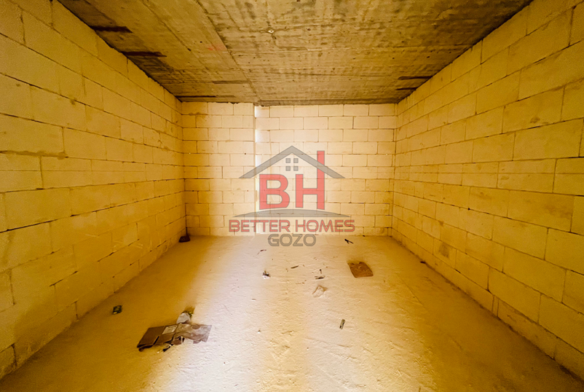 24504695-9E0E-403E-B75C-3D0666E25A51