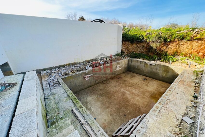 331864075_1386532365497056_417421824775680519_n