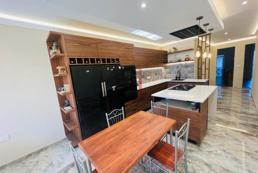 376881577_751908243617088_6861289352709347533_n