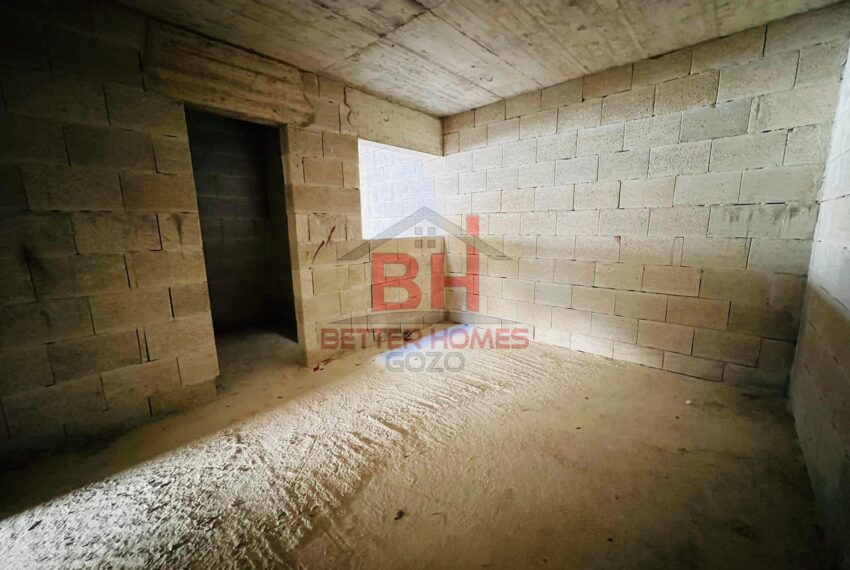 FAAE5C5F-4289-4B56-A2E1-43DD57814E59