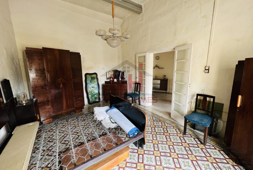 38E41357-76F9-43E3-BEF6-5A762E8BBAAE