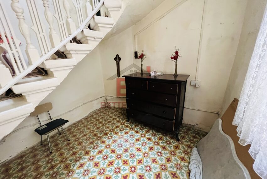 FAE0567D-E41C-476A-90D5-07969FC5AA9D