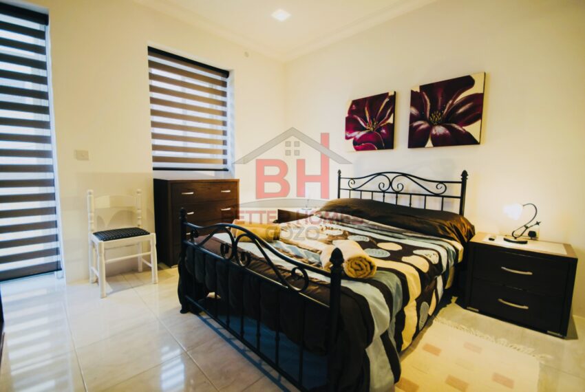 9906C2B4-97F0-47F7-AFD4-37B01AEFA1BA