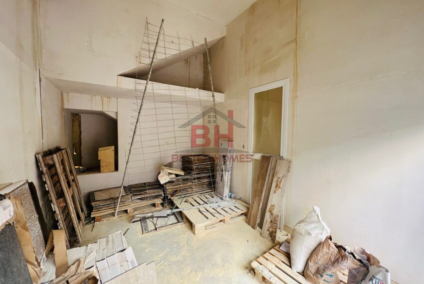 F377C31C-25EF-4B3D-B328-074162CDBB69